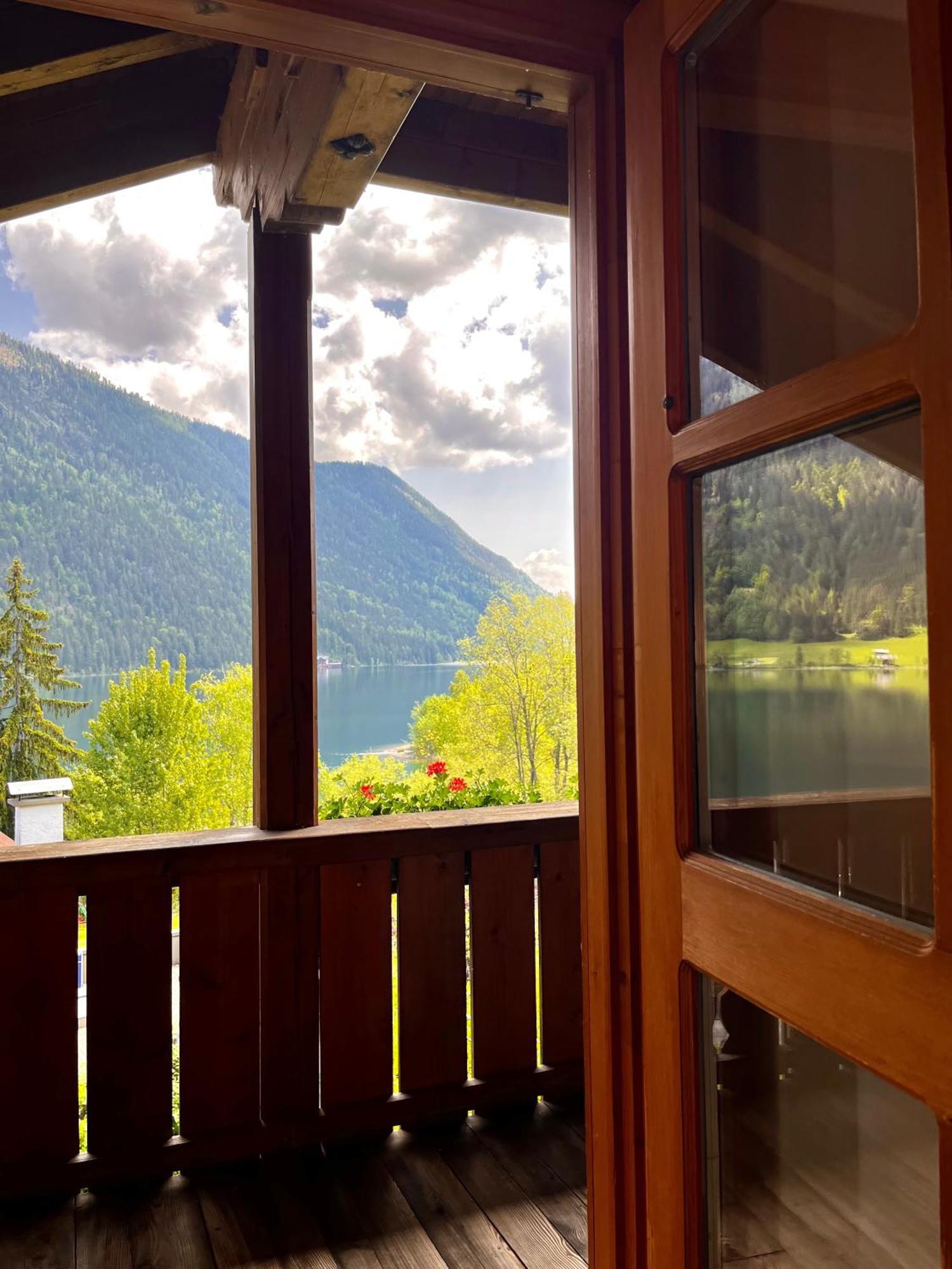Chalets Zoehrer - Wohnen Am Wasser Weissensee Εξωτερικό φωτογραφία